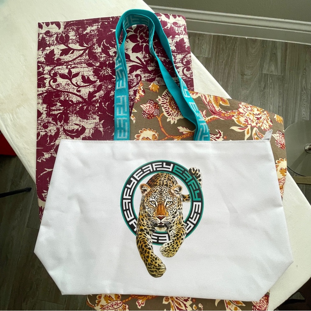 EFFY Brand Catch-All Tote Bag – White (Lightweight & Durable)